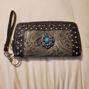Women's Leather Wristlet Wallet